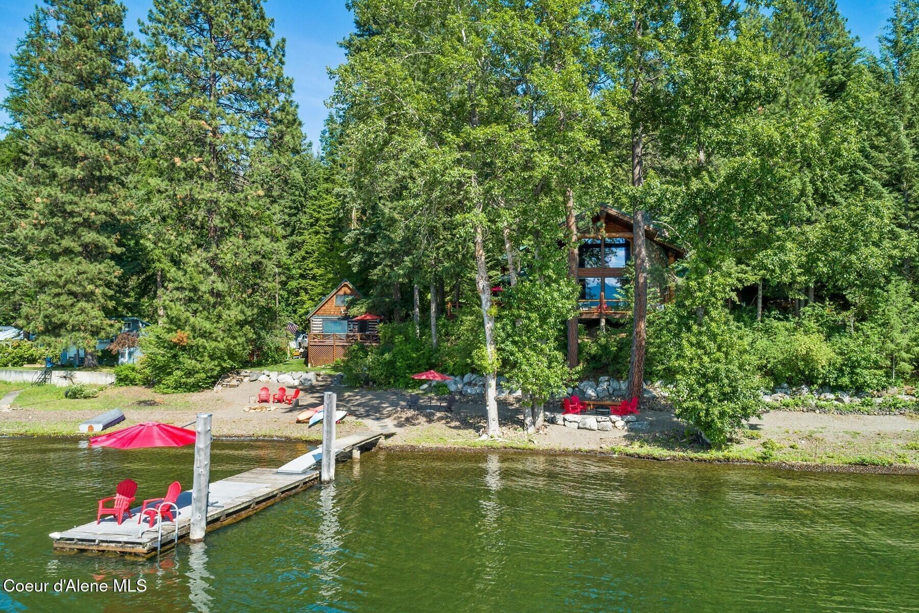 Image 1: Rare setting, 155' Waterfront
