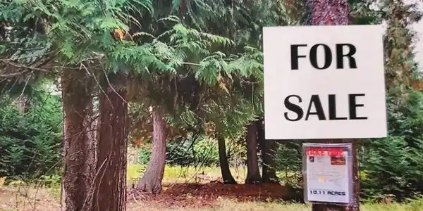 Image 4: Off Saphire Rd