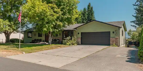 Image 3: 1768 N Havichur Loop, Post Falls Idaho