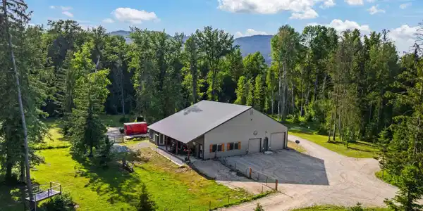 488988 Hwy 95