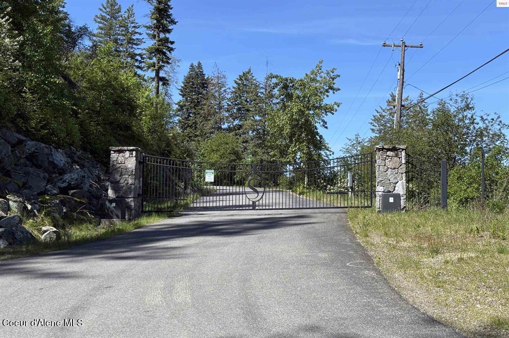 Image 3: 3
