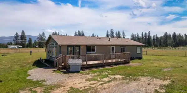 Image 4: 003-51BowersTrail30SawbuckRoad-SpiritLak
