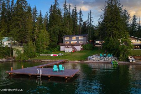 169 Lakeshore DR