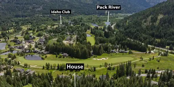 Image 2: Area perspective