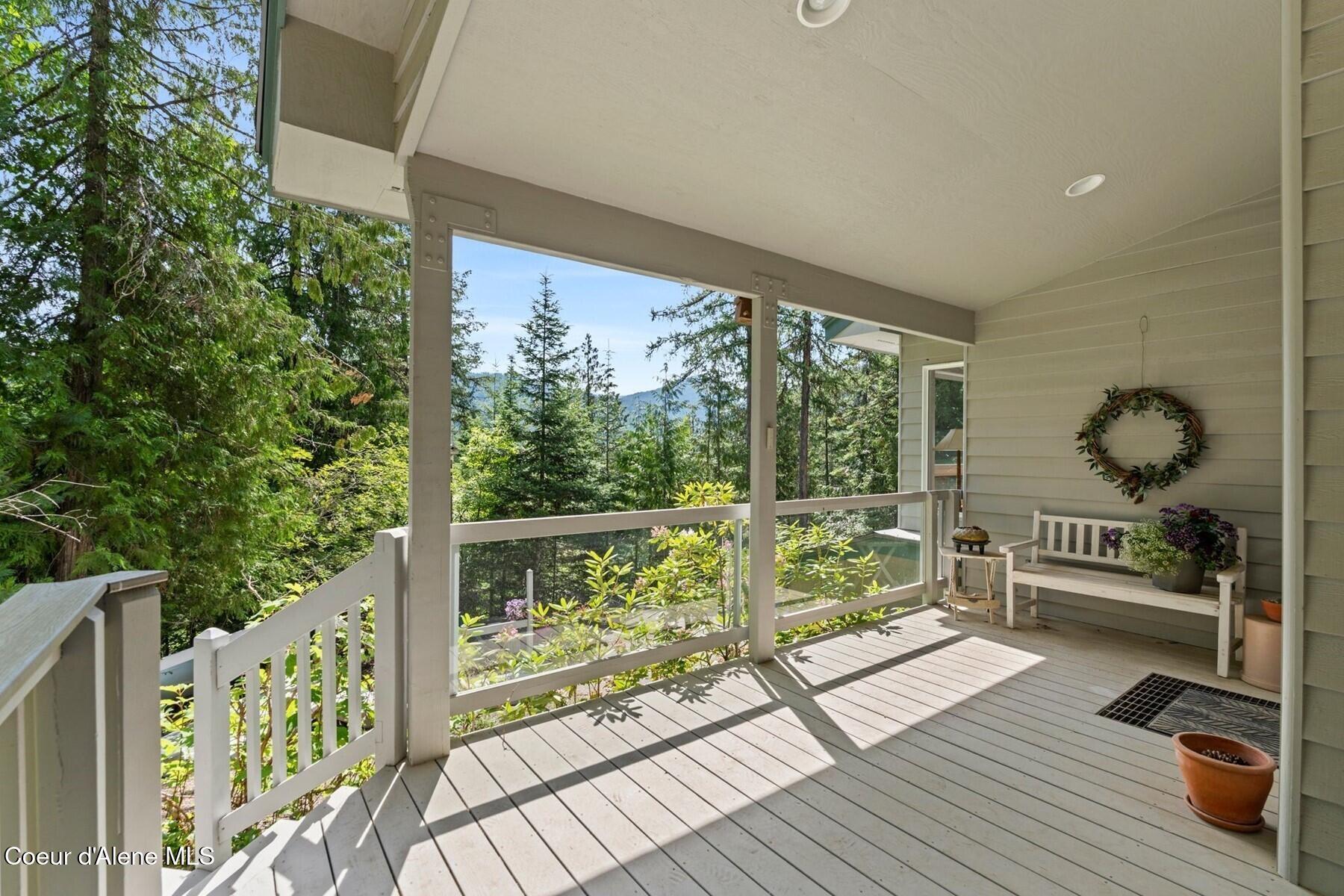 Image 3: Inviting covered entry