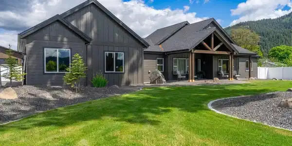 Image 2: 1831 E DALTON AVE, Dalton Gardens, ID