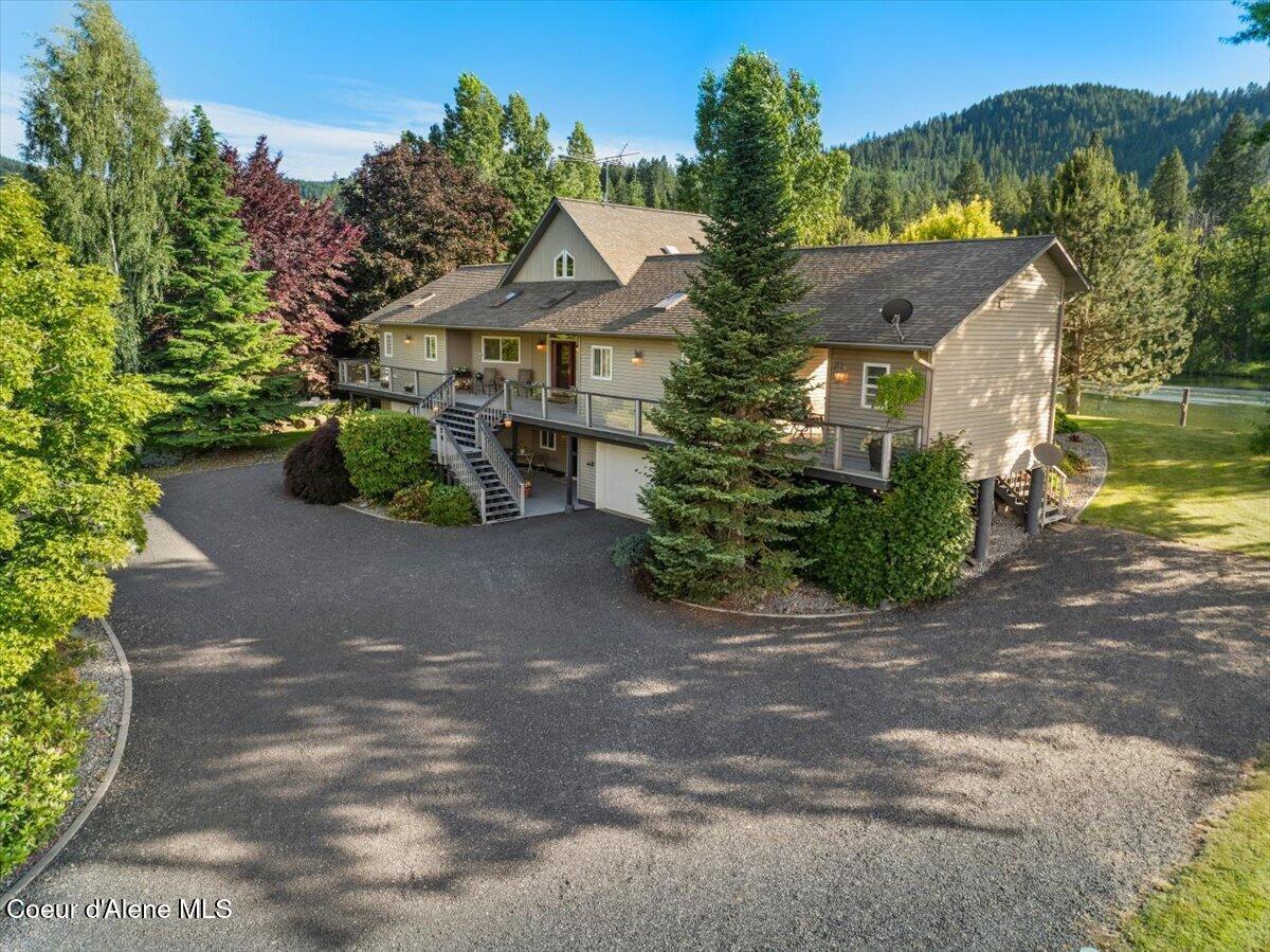Image 2: 07-1600 Cottonwood Dr_RedHogMedia