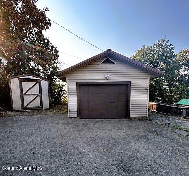 Image 3: Home 3