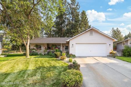 6735 W Eden Ct