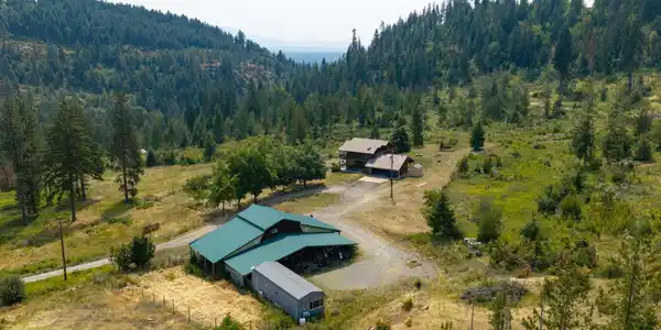 Image 3: Property View