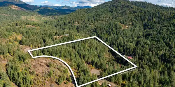 Image 3: DJI_0189outlined