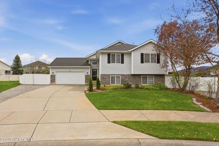 280 E Tiger AVE