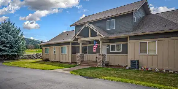 103-B Chardonnay Dr