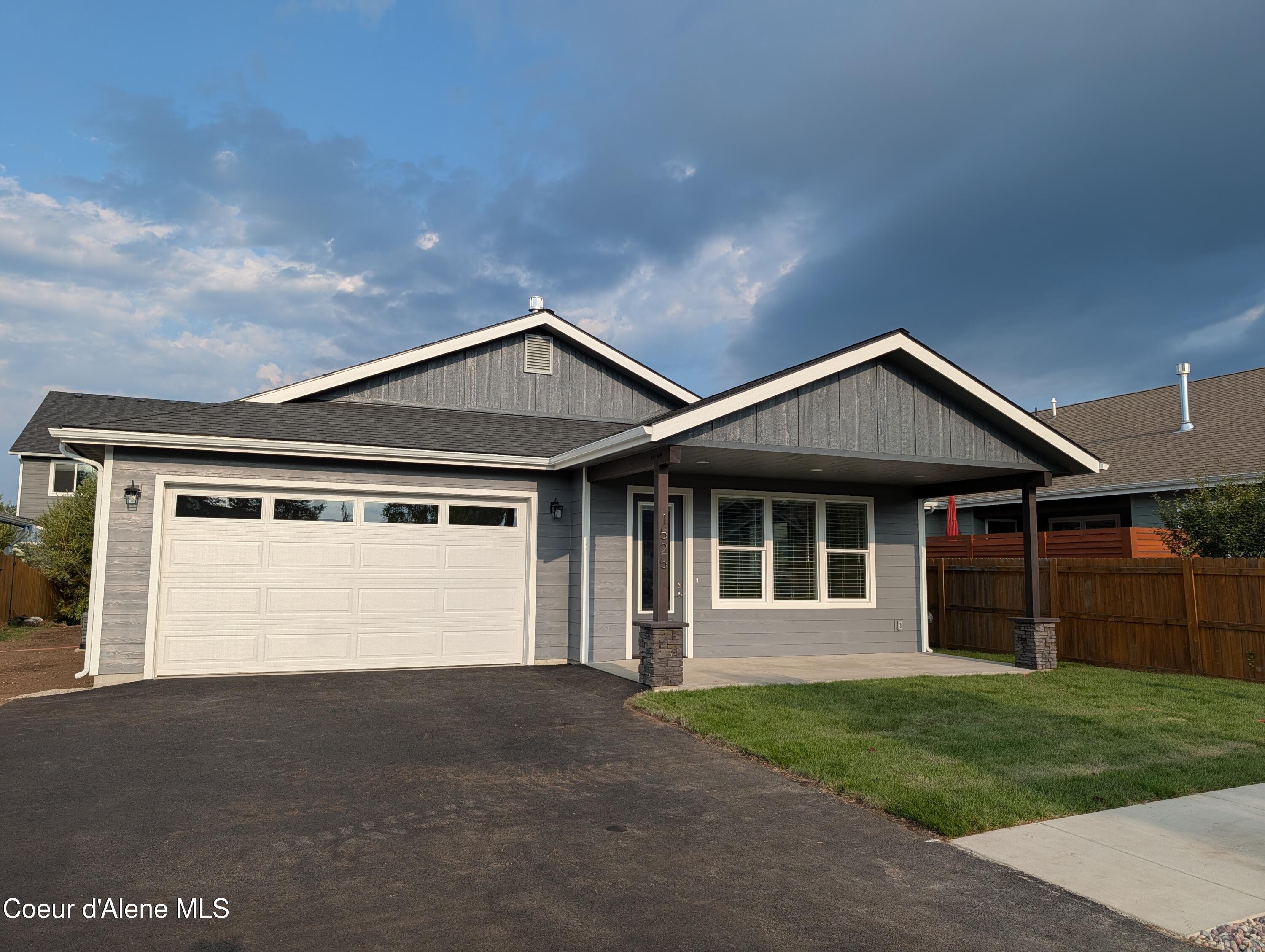 Image 1: 1525 Nicholas Way