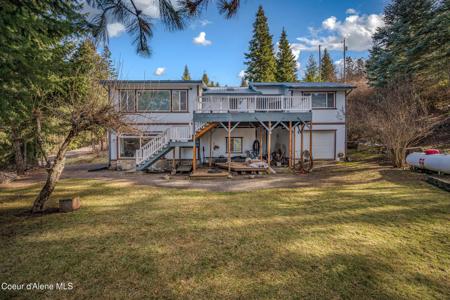 251 E Park AVE