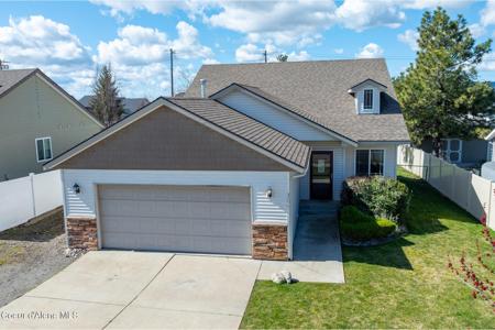 3099 N FLORENCE CT
