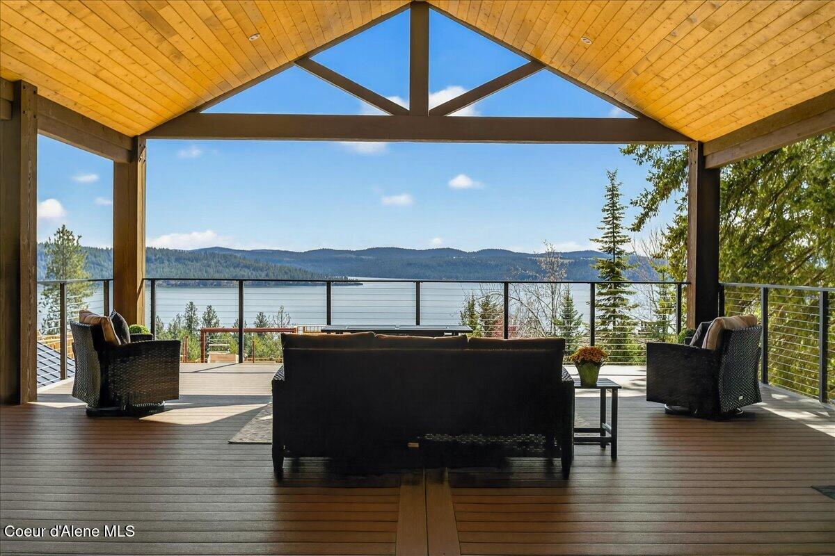 Image 2: Front Deck Views