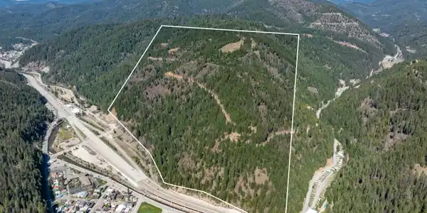Image 2: Property