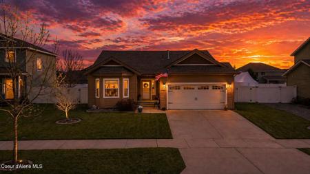 4572 W Long Meadow Dr