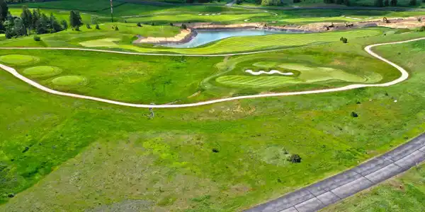 Image 3: Fantastic Golf Course Lot
