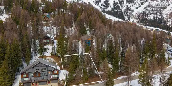 Image 2: 11_DJI_20260401020543_0198_D plotline