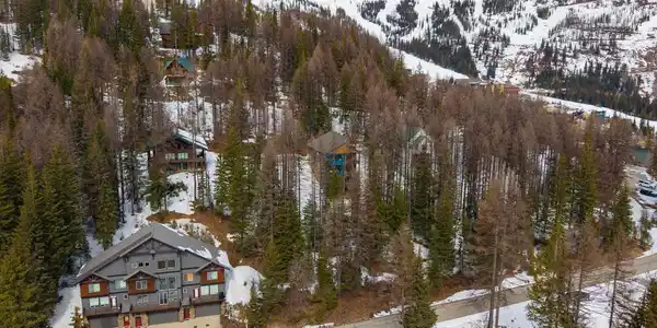 Image 4: 1_DJI_20260401020543_0198_D