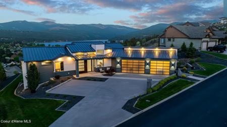 175 N Holidays Hills Drive