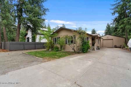6584 W HARBOR DR