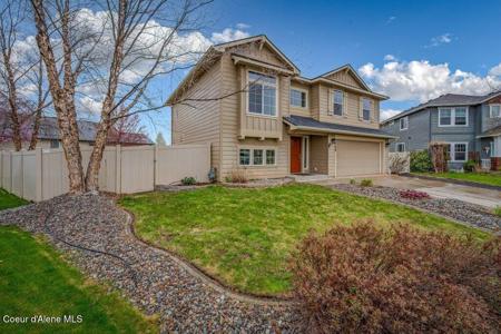 1709 W Umpqua CT