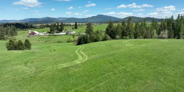 Image 2: DJI_0406e