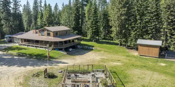 31582 E Hayden Lake RD