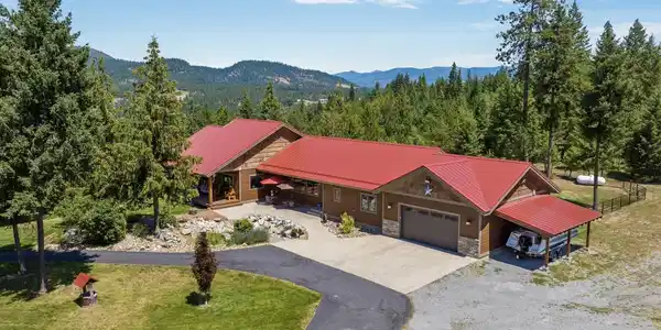 101 Mathews Ridge Dr