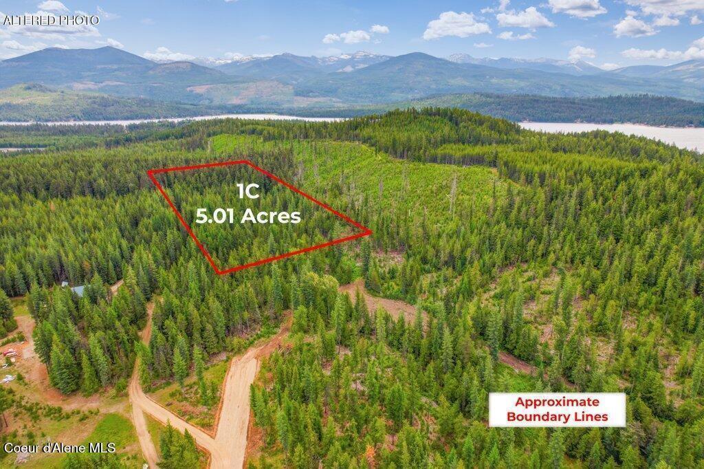 Image 2: 002-nkanextto585BourbonLane-2LotsBC-Nord