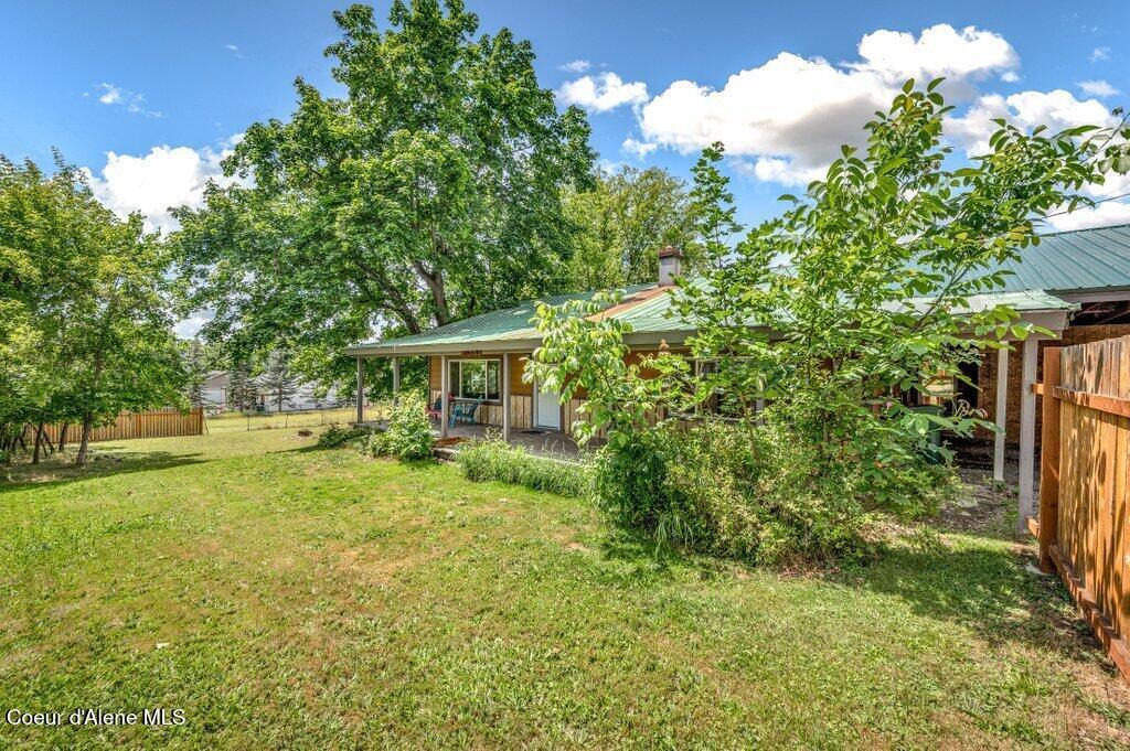 Image 2: --3.jpg-SMALL