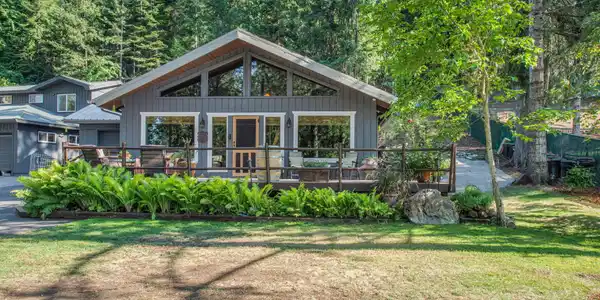 Image 4: Meticulous Home in Hayden!