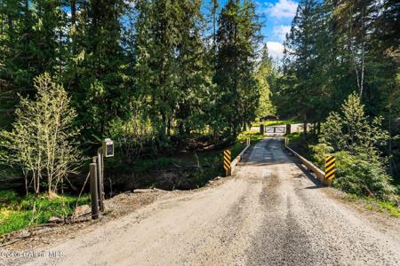 261 Hawkwind Trail