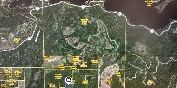 Image 4: Proximity to Lake