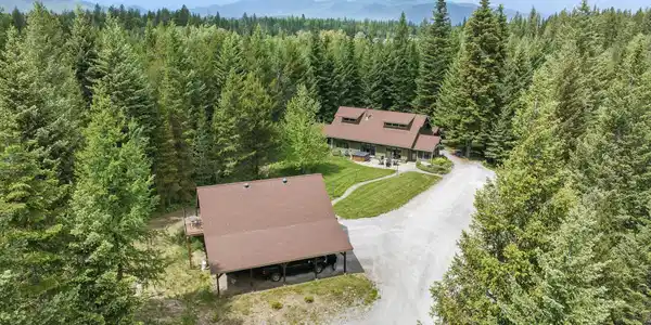 193 Tamarack Ln
