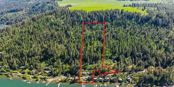 Image 4: Estimated Property Lines 2
