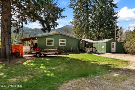 3464 Upper Pack River Rd