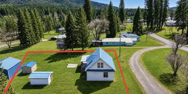 146 5th ST