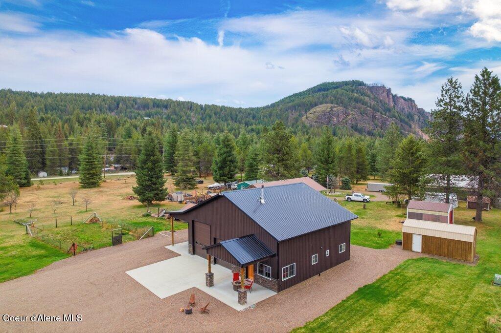Image 2: 008-92BluebirdLane-ClarkFork-ID-83811-SM