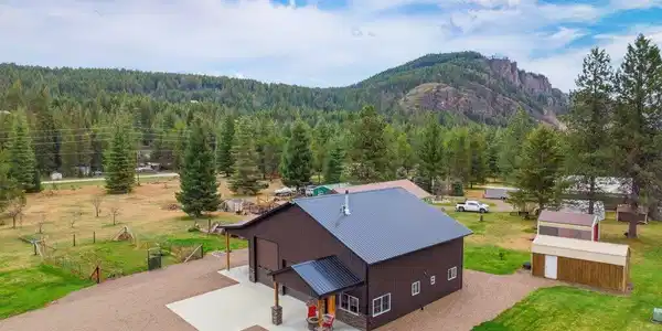 Image 2: 008-92BluebirdLane-ClarkFork-ID-83811-SM