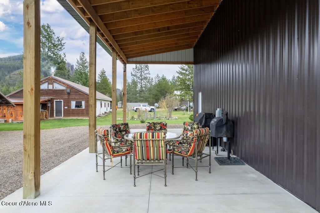Image 4: 015-92BluebirdLane-ClarkFork-ID-83811-SM