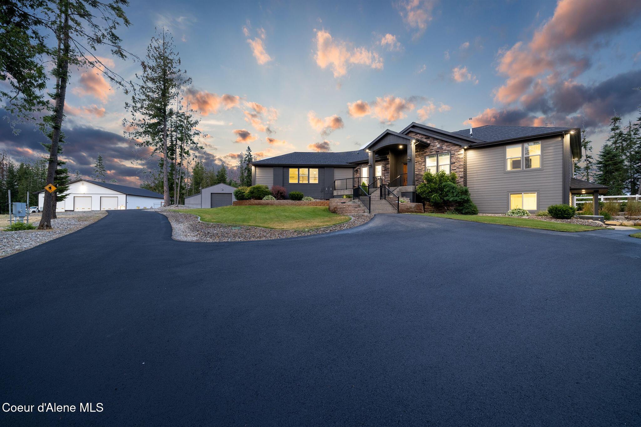Image 3: Front Elevation
