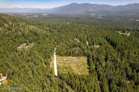 1399 Round Mountain Rd