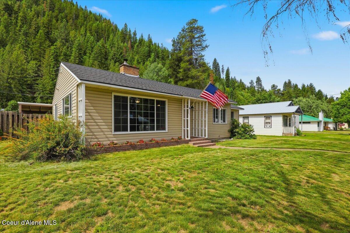 Image 2: 02-1109 E Larch Ave_RedHogMedia