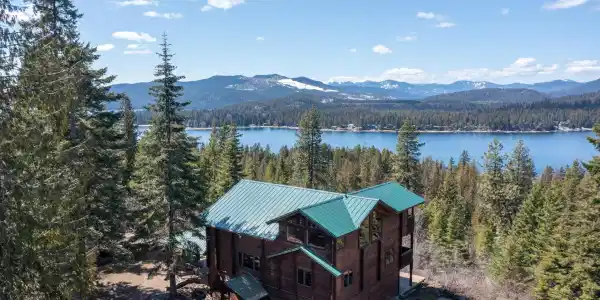203 Frog Song Ln