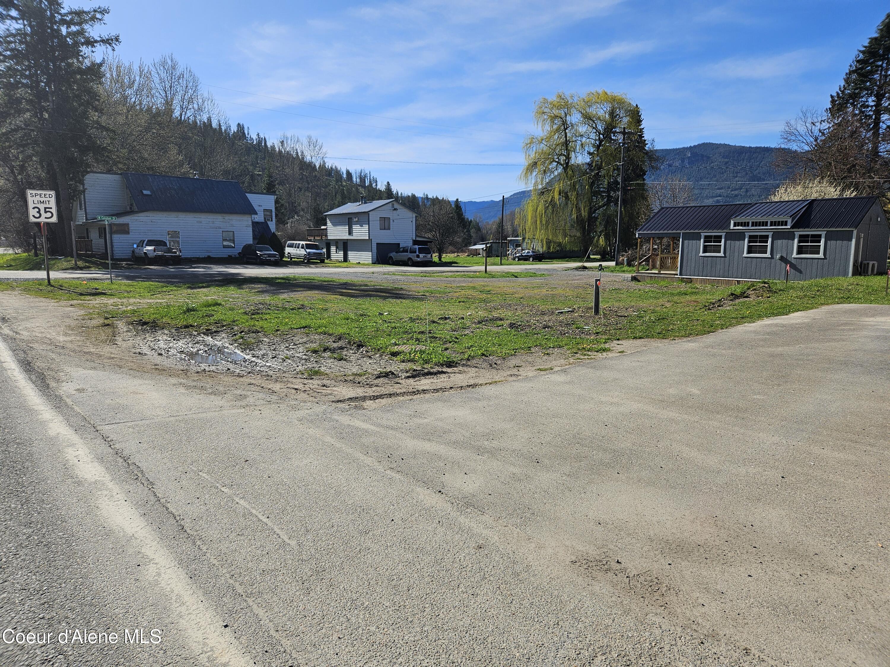 Image 2: Driveway