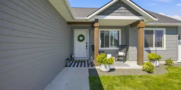 Image 3: 8M5A5592